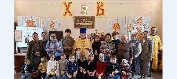 В Храме Покрова Пресвятой Богородицы г. Протвино поздравили с праздником многодетные семьи В Храме Покрова Пресвятой Богородицы г. Протвино поздравили с праздником многодетные семьи